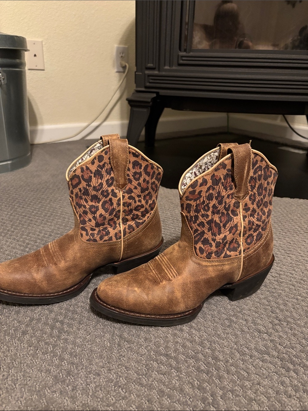 Laredo Brown Leopard Print Heeled Boots - Picture 2 of 7